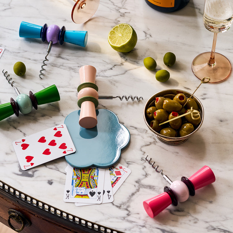 Bow Tie Corkscrew Leaf & Eau de Nil