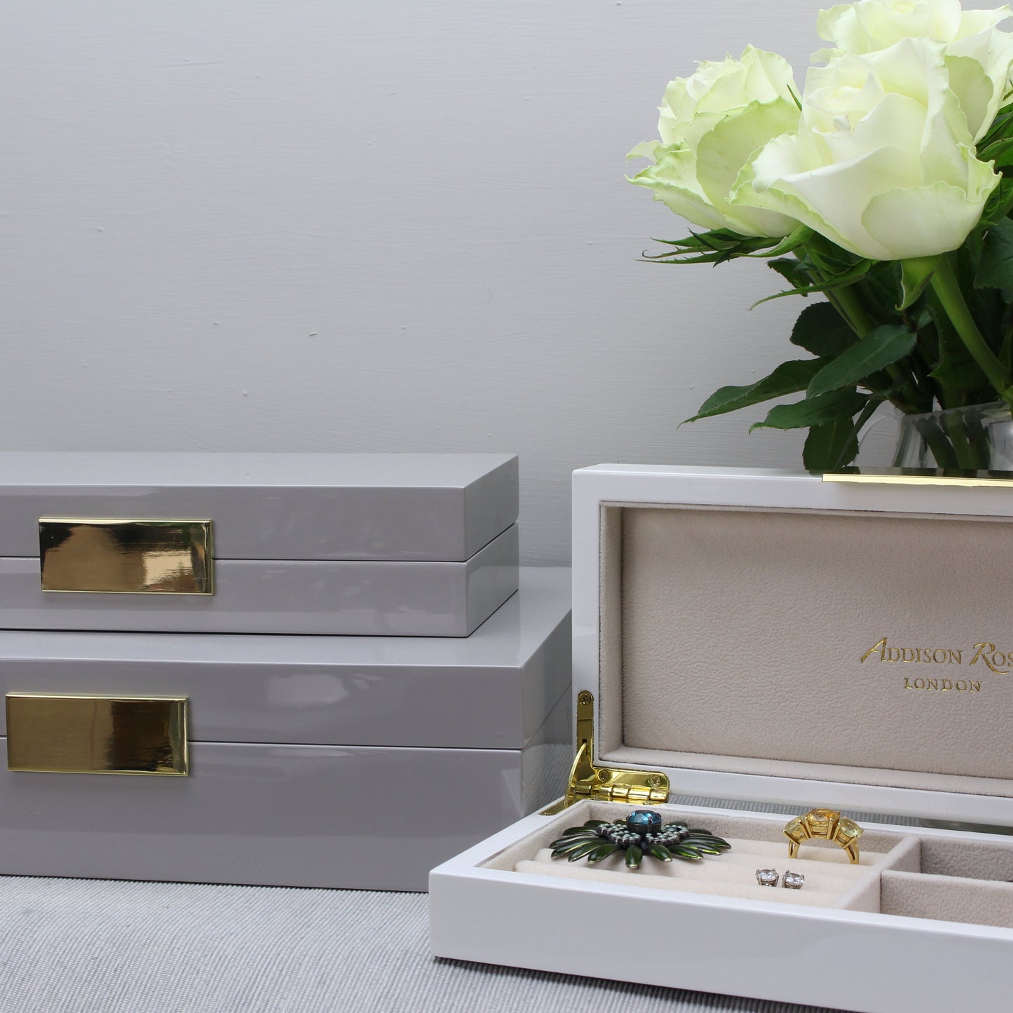 White Lacquer Box With Gold