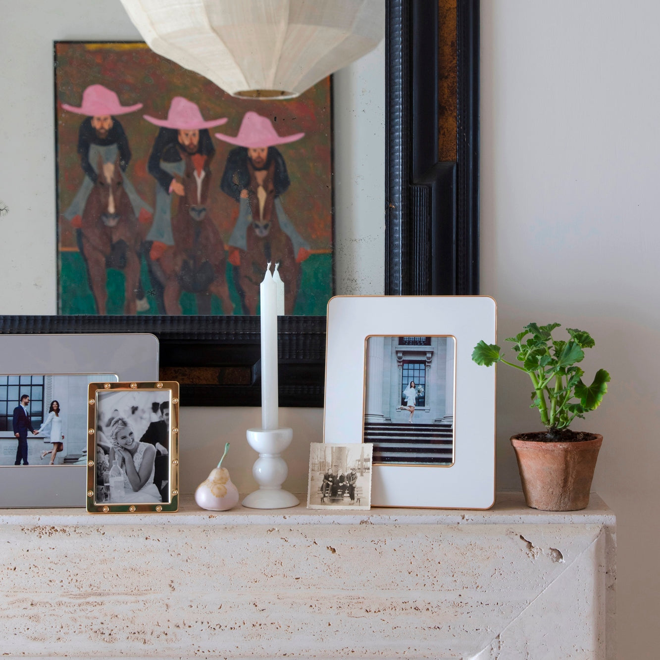 White & Gold Enamel Studio Photo Frame